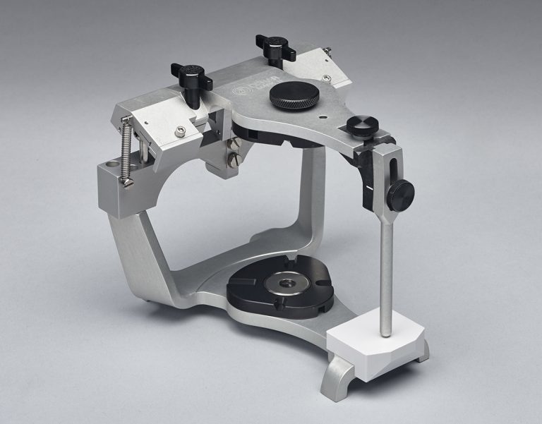 Denar Mark II Articulator Dorado